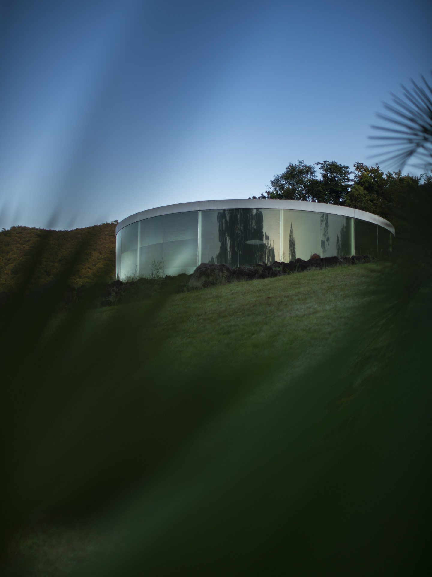 Arte Contemporânea no Inhotim obra Sonic Pavilion de Doug Aitken