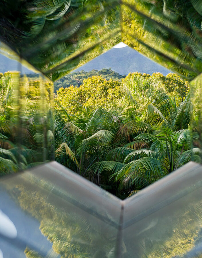 Olafur Eliasson, Viewing Machine, 2001, Inhotim