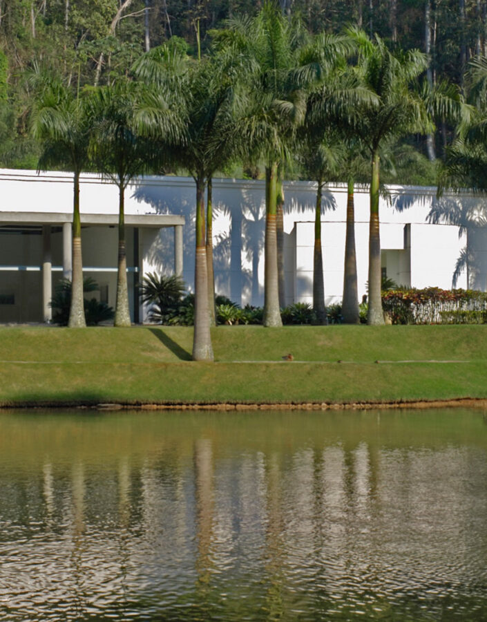 Galeria Mata, Paulo Orsini, 2002. Foto: Eduardo Eckenfels