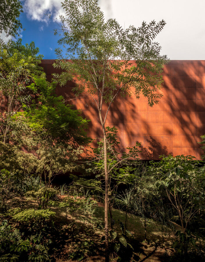 Galeria Miguel Rio Branco, Arquitetos Associados, 2010. Foto: Daniel Mansur