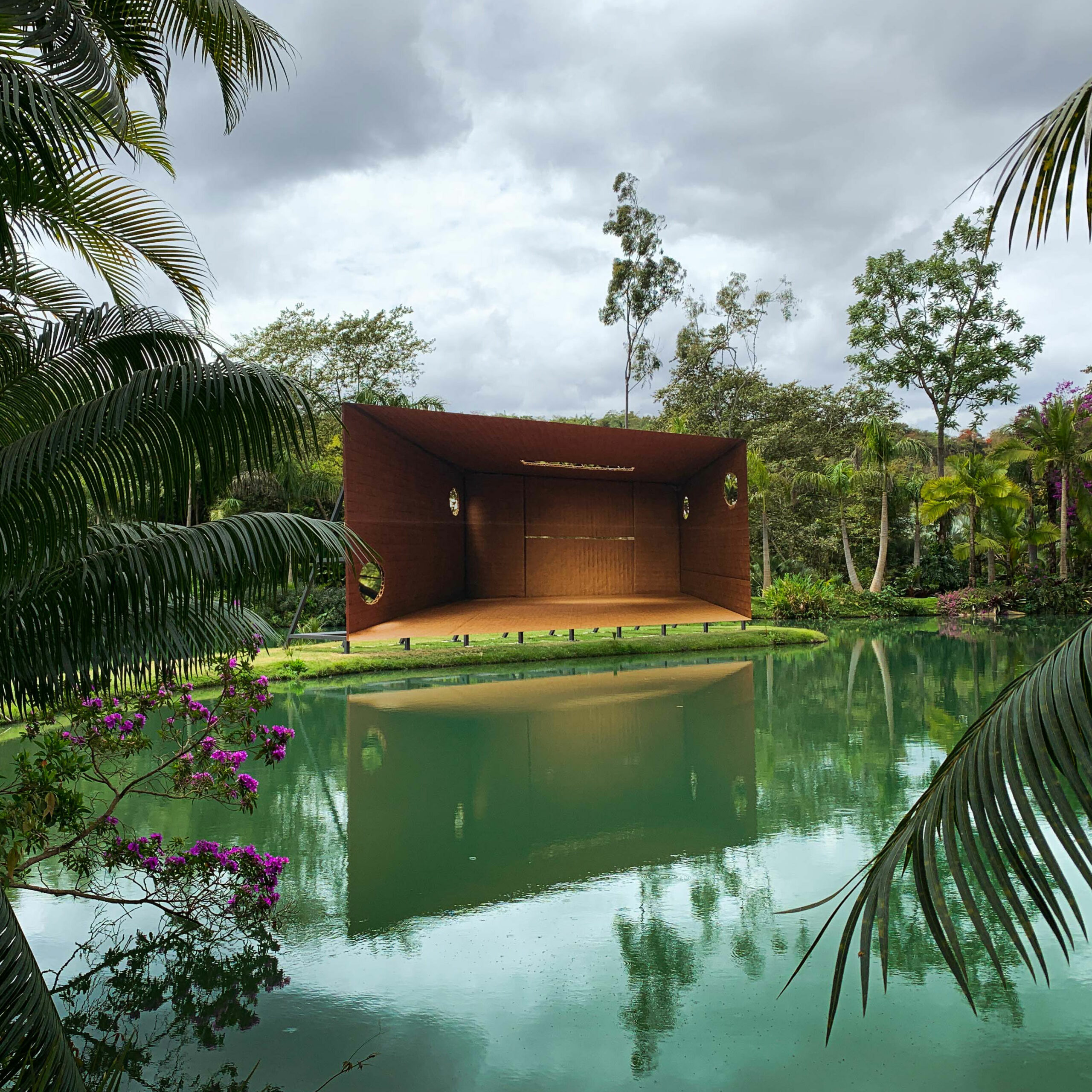 PROPAGANDA(2021),-Lucia-Koch.-Foto-Inhotim