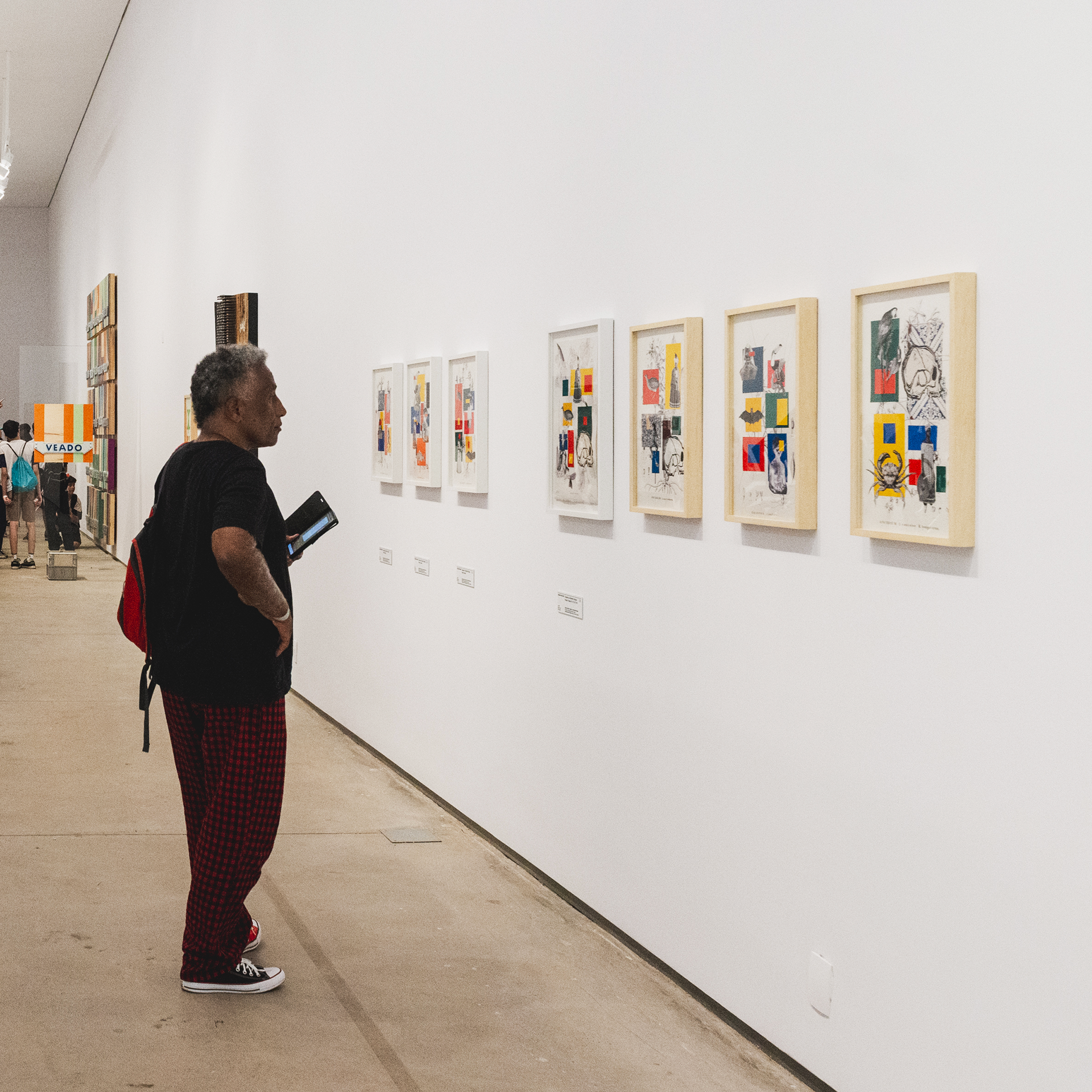 A Galeria Lago, no Eixo Rosa do Inhotim, recebe "Fazer o moderno, construir o contemporâneo: Rubem Valentim". Foto: Daniela Paoliello