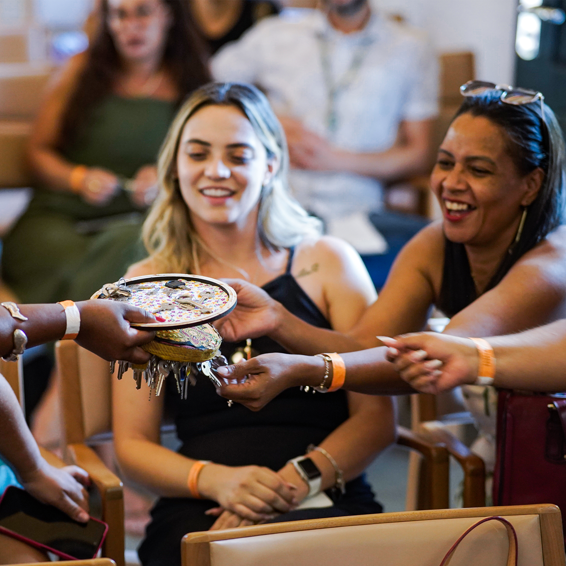 Projeto  busca construir experiências entre representantes da educação básica e a produção contemporânea que  parte do acervo do Instituto. Foto: Brendon Campos