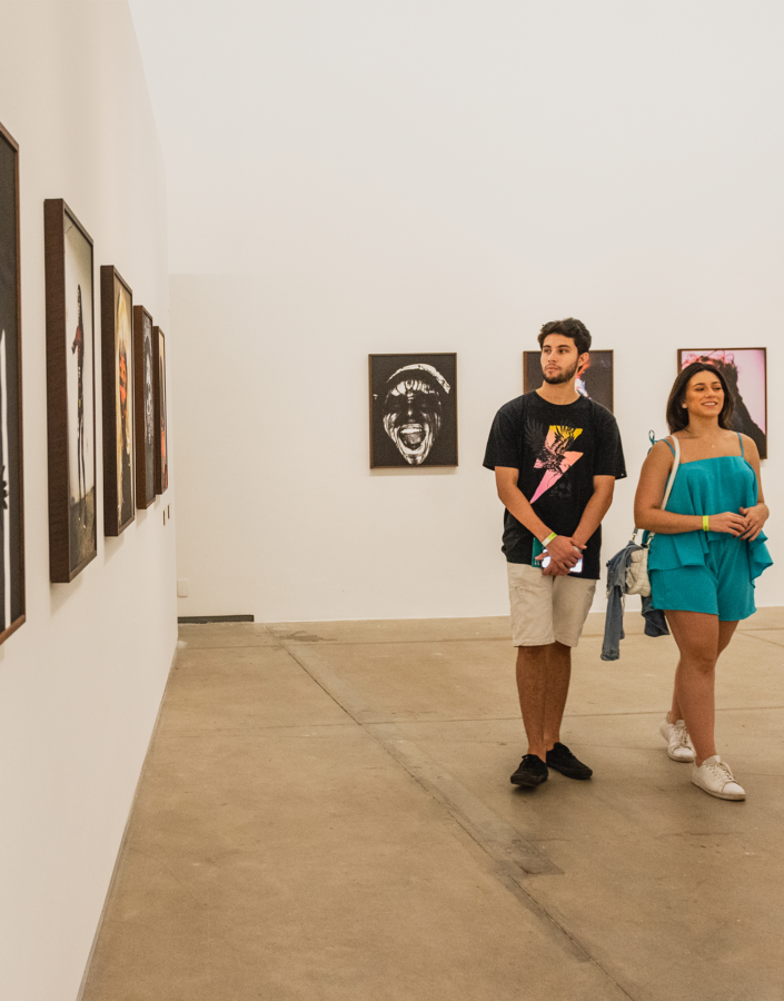 Participe das visitas temáticas do Inhotim. Elas são gratuitas para visitantes e destinadas a pessoas de todas as idades. Foto: Daniela Paoliello