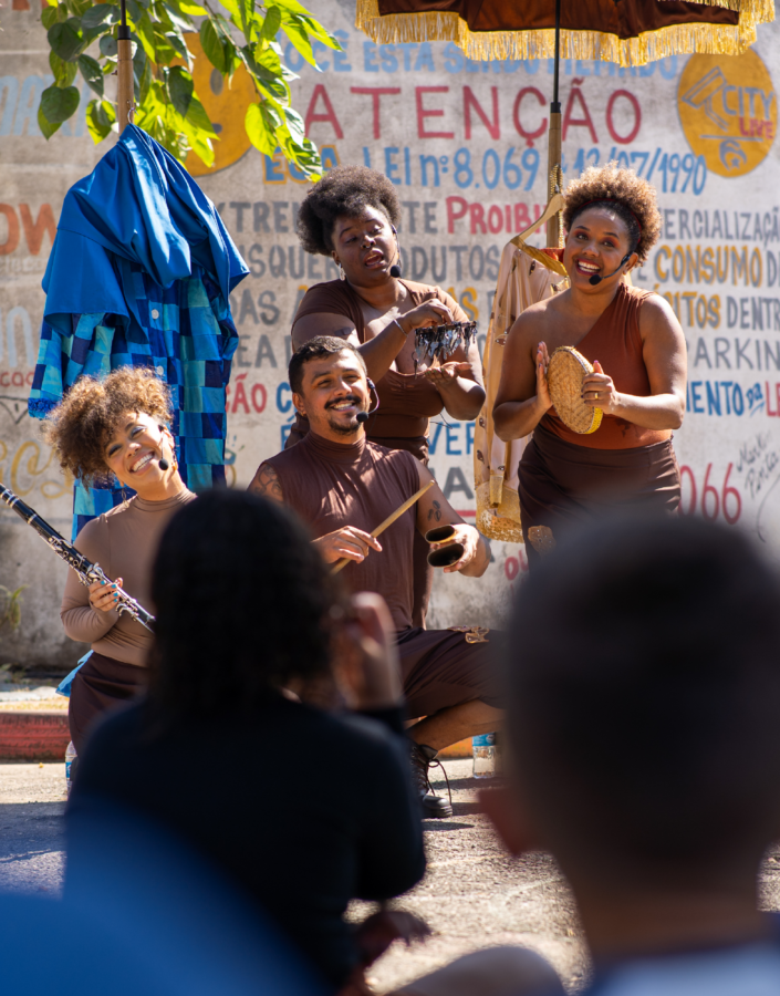  Em dezembro, crianças e adolescentes de Brumadinho vão conhecer o acervo botânico e artístico do Inhotim por meio de oficinas educativas. Foto: Brendon Campos