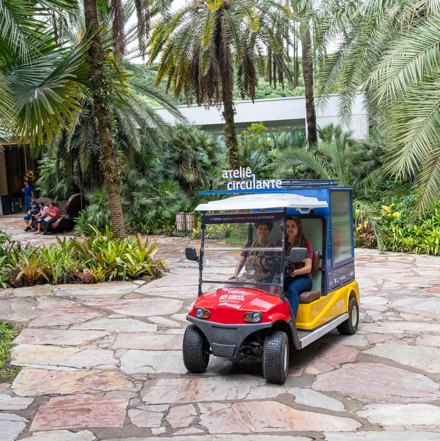 Ao longo do mês de janeiro, o carrinho do Ateliê Circulante promove uma programação especial. Foto Guiga Guimarães