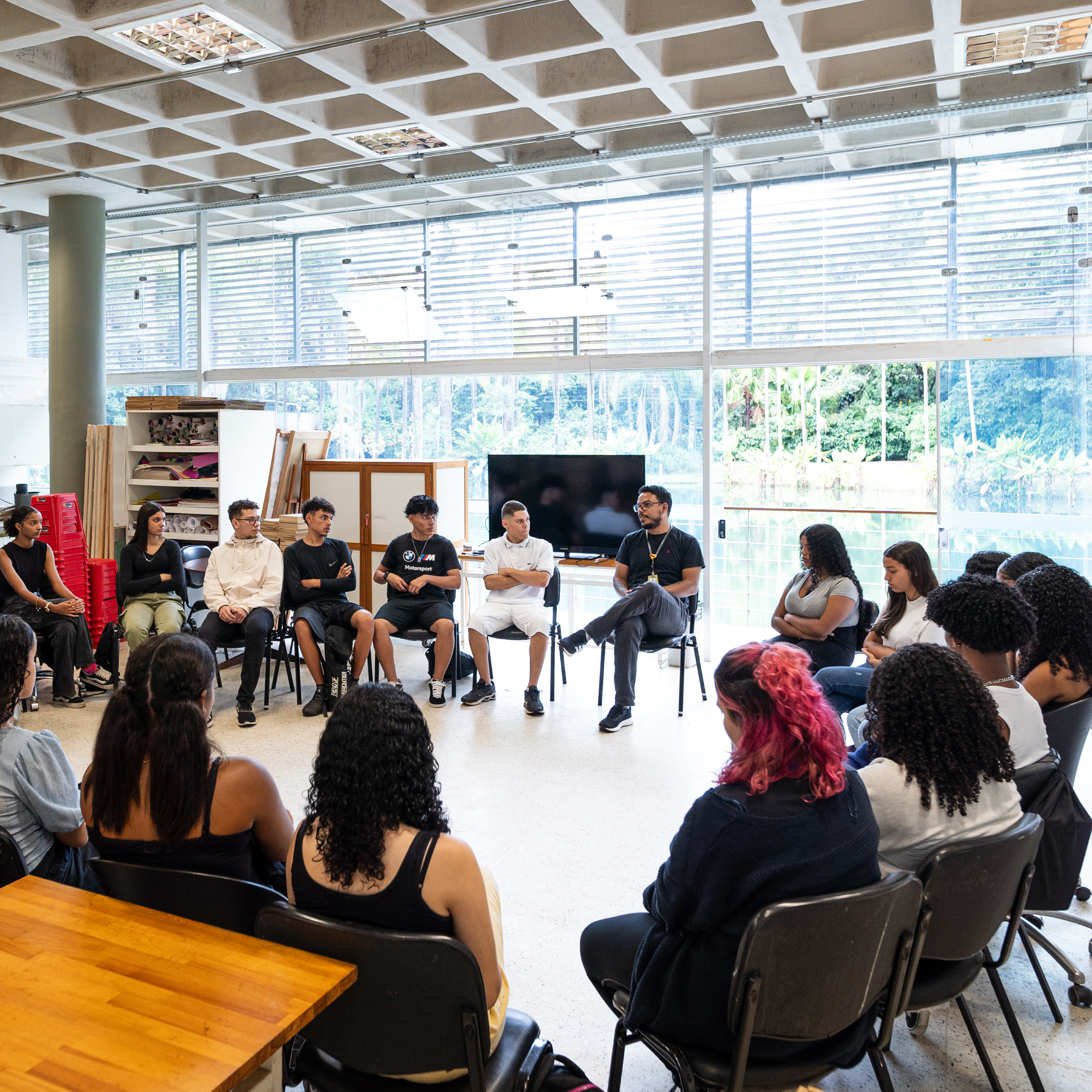 [DES25 DIG] Imagens para Site — PÁGINA — 1920×1920 — 3