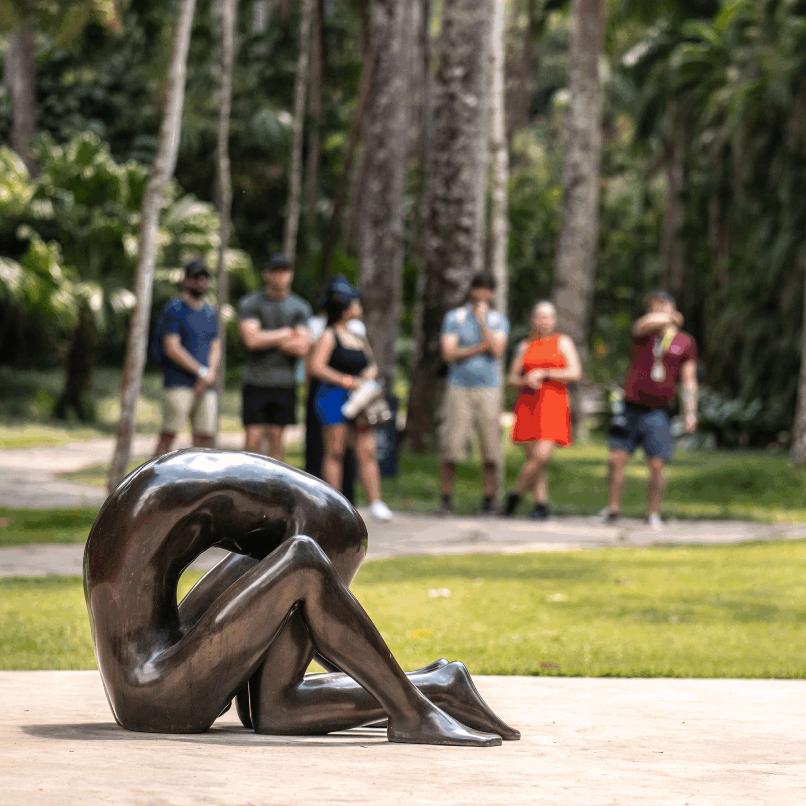 Em outubro, tem a primeira grande exposição individual de Edgar Calel no Brasil, Quarta musical, Experiência Brumadinho, visitas mediadas e muito mais no Inhotim. Retire seu ingresso. Foto: Daniela Paoliello